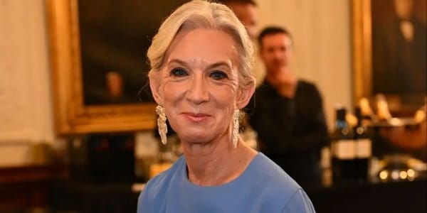 Custódia Gallego vence Globo de Ouro de Melhor Atriz de Teatro com A Médica